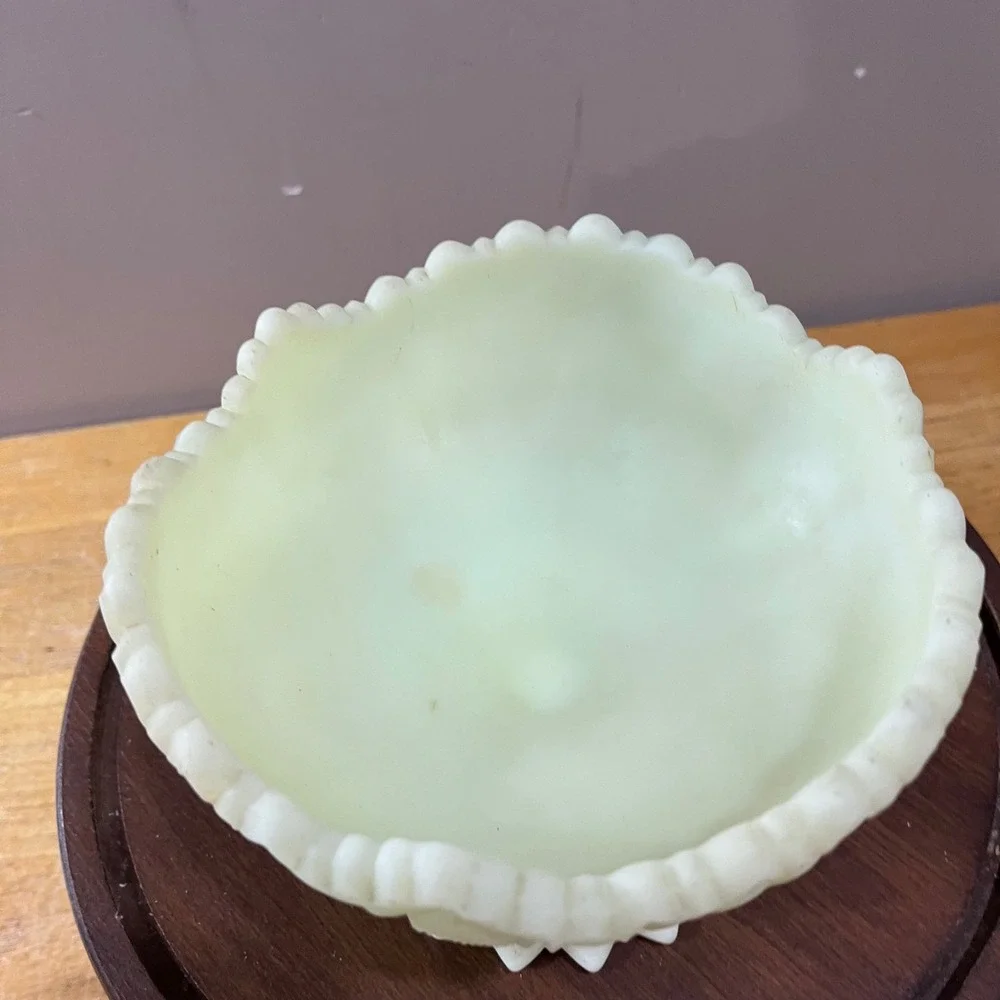 Vtg Fenton Custard Uranium Glass Daisy and Button Compote Pedestal Bowl Yellow